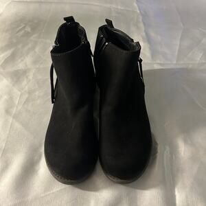 Ankle boots
